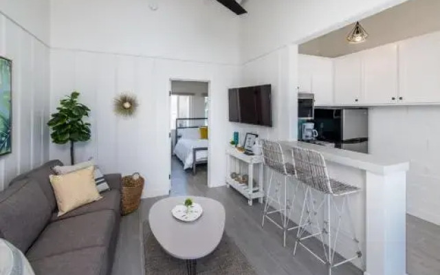 Pacific Villas: Unit 2