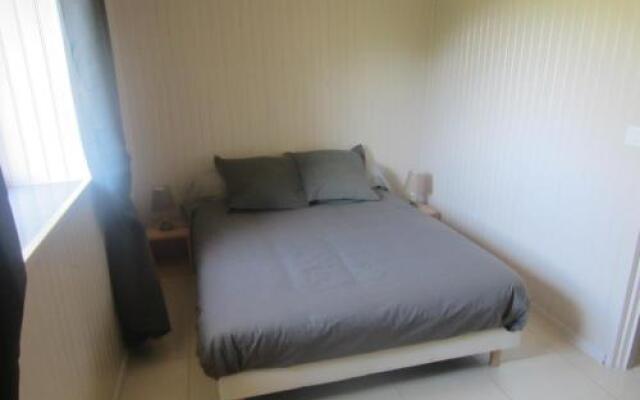 Maison Au Milieu De La Foret