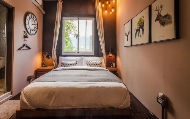 Original About Bed and Breakfast