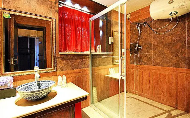 Tulip Inn Jiuzhaigou Shangmo Hotel