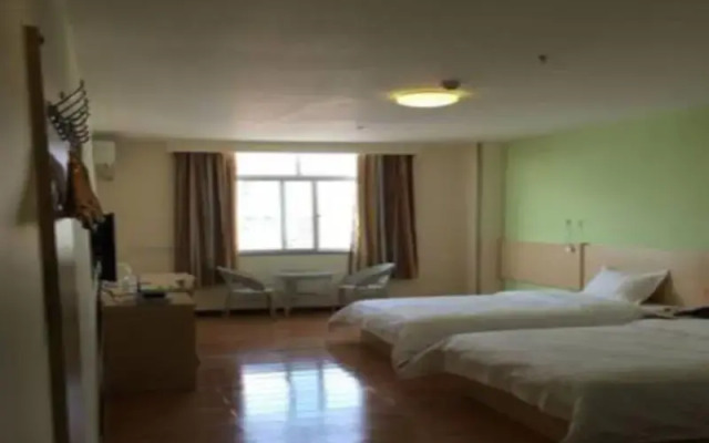 7 Days Inn Dehong Mangshi San Ke Shu Branch