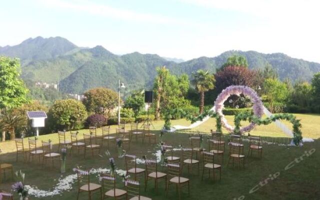 Panan Jade Jianguo Resort