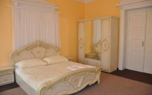 Apartmány vila Týniště