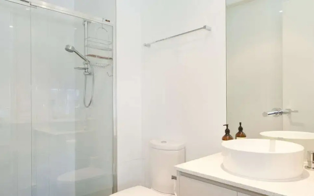 Penthouse With Bay Views