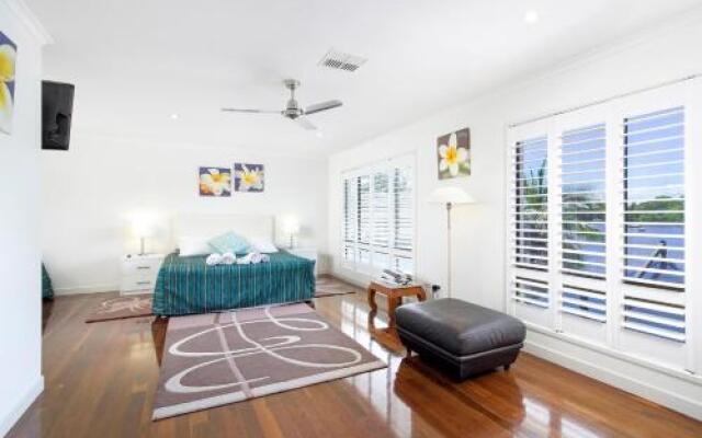 20 Noosa Parade