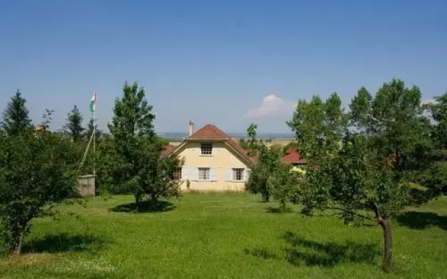 Bábakalács