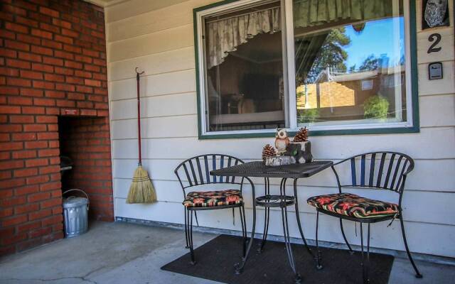 Owl Pine Cabin 1552 by RedAwning