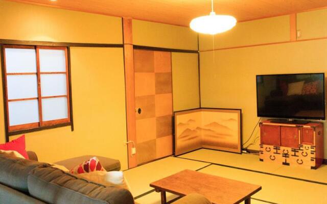 Kyoto Traditional House Nijojo