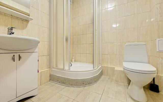 FlatHome24 Na Fermskom 32 Apartments