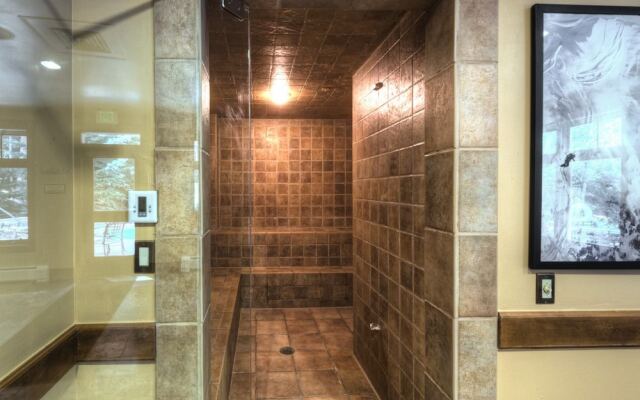 Lone Eagle #3042 - 3 Br Condo