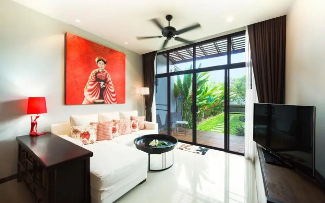 Villa Kowhai: Onyx style Nai Harn Beach
