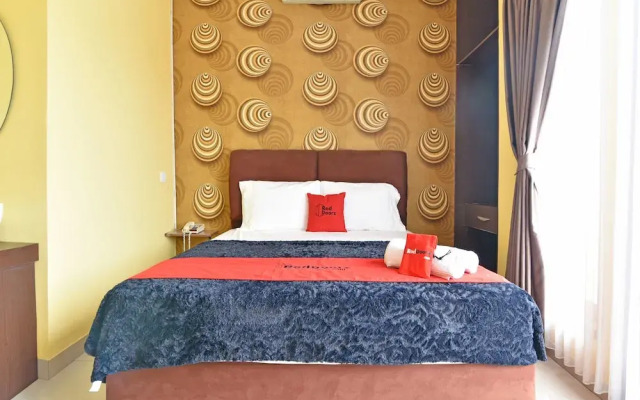 RedDoorz near Garuda Wisnu Kencana