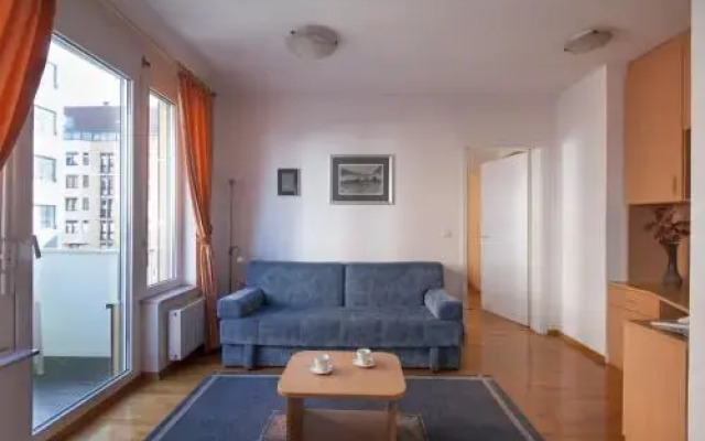 Apartments Kotnikova Tour As