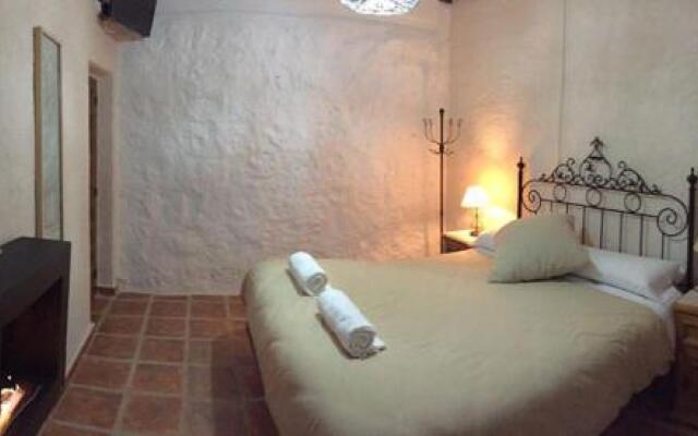 Hostal Avenjúcar