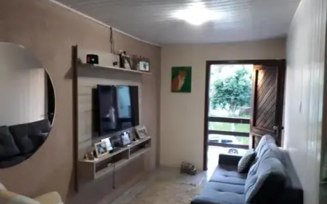 Alievi House
