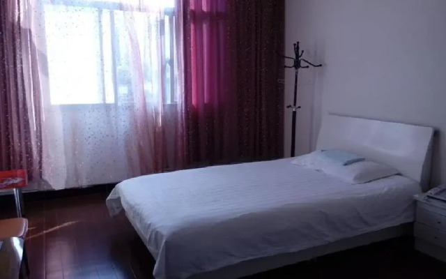 Quan Yi Guest House