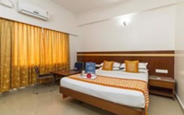 OYO Rooms Majestic Gandhinagar 3