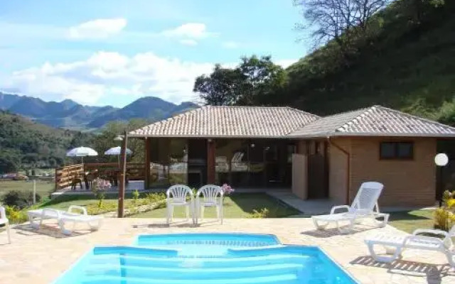 Chalés Montanha Pousada