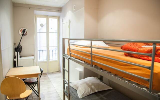Apartment on Place Massena