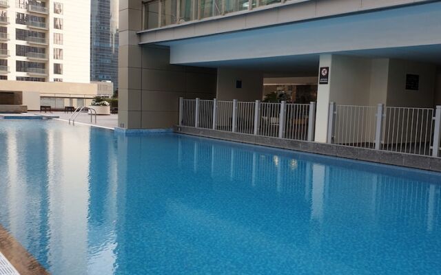 City Nights Holiday Homes- 8 BLVD Walk Tower