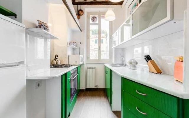 Central But Quiet Trastevere Hov 51267