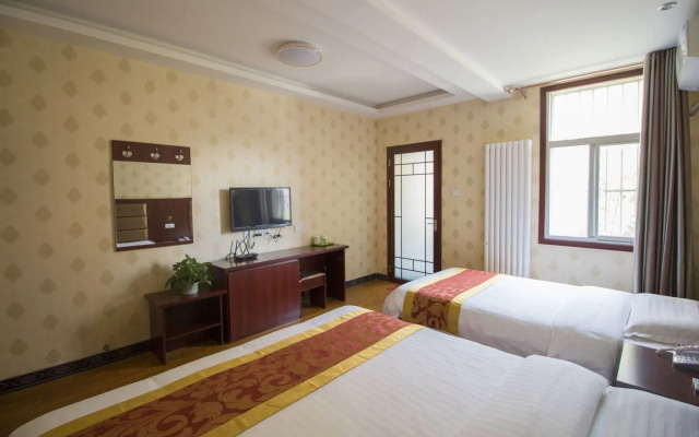 Lanyue Business Hotel Airport