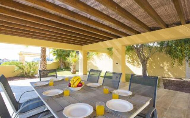 Villa Mercedes - Plusholidays