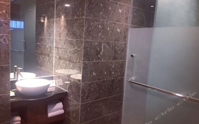Urumqi Suhao Business Hotel
