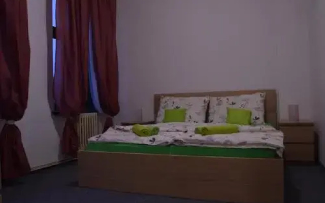 Hotel Český Dům