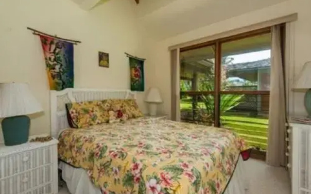 Hale Kamalani by RedAwning