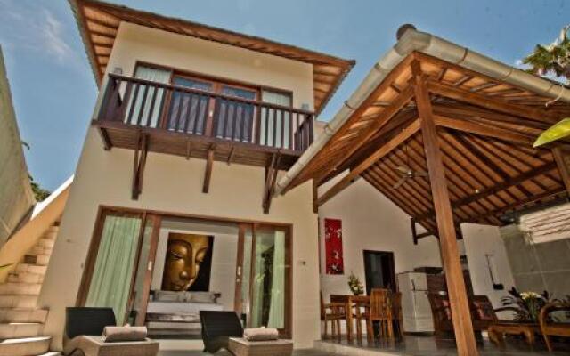 Joany Villas Bali