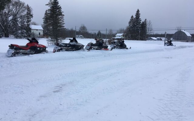 Shenstone Motor Inn & Restaurant