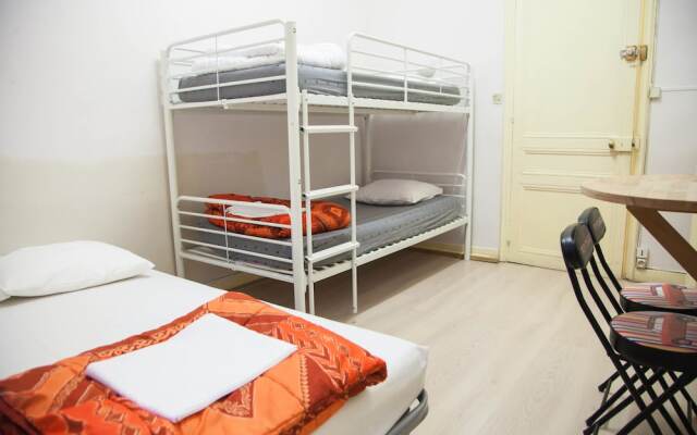 Apartment on Place Massena