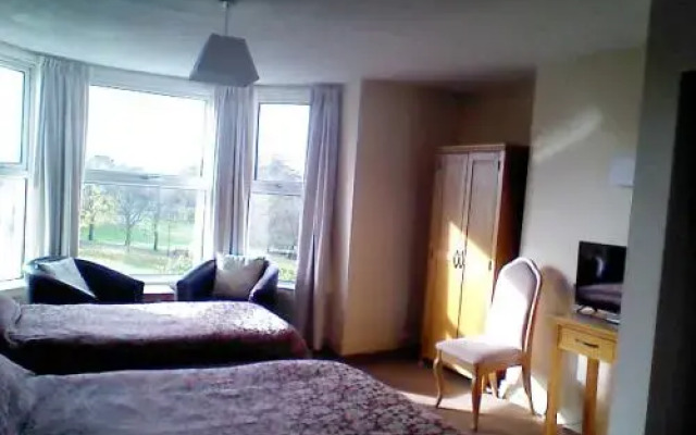 Mountbatten Hotel