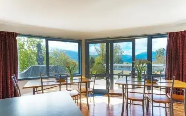 Alpzview Guesthouse