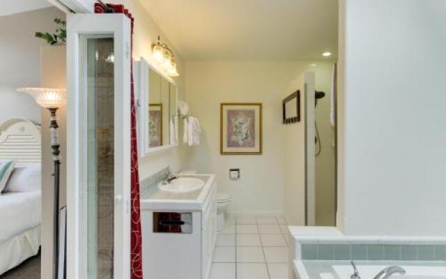 Sandals Inn | SPA Suite