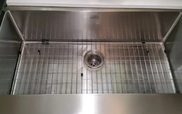 Modern Smart Townhouse Walk Downtown