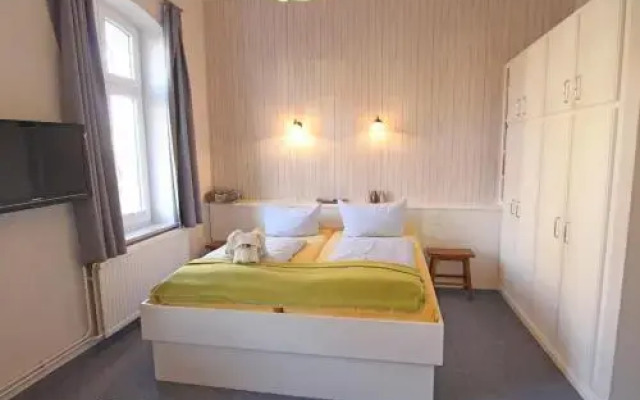 Kapitaenshaus-Lassen-Zimmer-Amistad