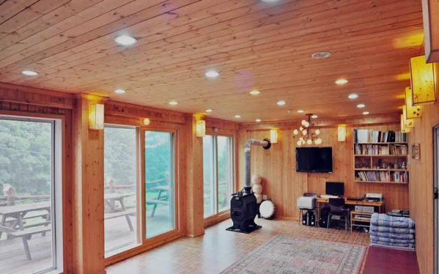 Ameegol Mountain Ranch
