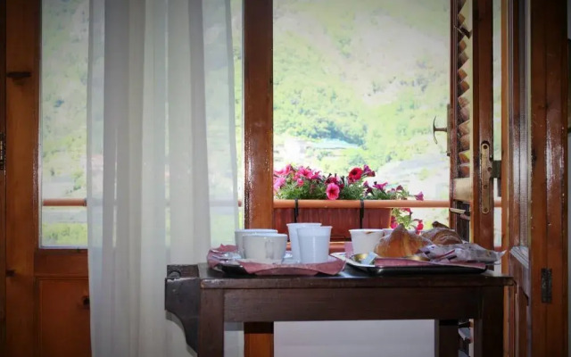 Hotel Novella Holiday's