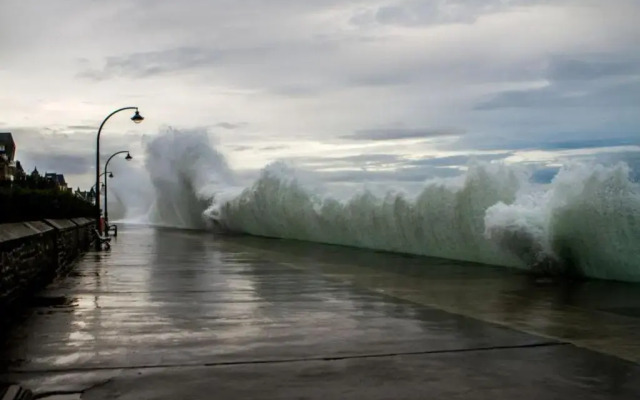 Intra muros Vue mer