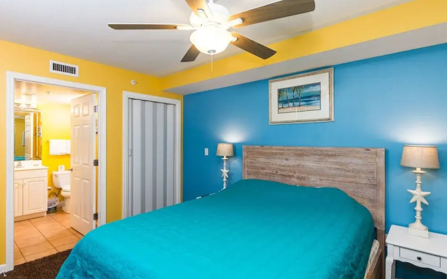 Pelican Isle 504 by RedAwning