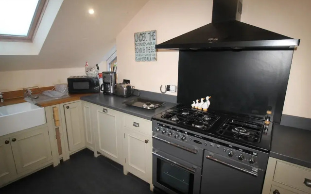 The Philog Home By Cardiff Holiday Homes