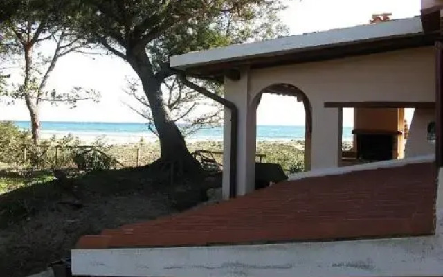 Mirto E Mare