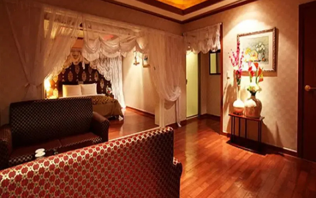 Riviera Mini Hotel