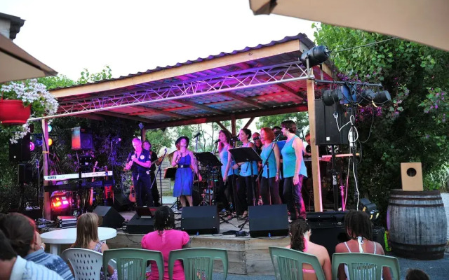 Camping Aqua 3 Masses