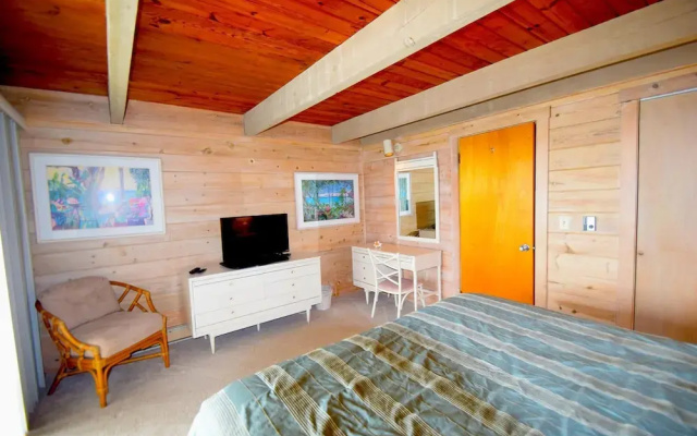Beach Place 7