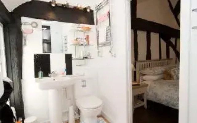 Daisy Cottage