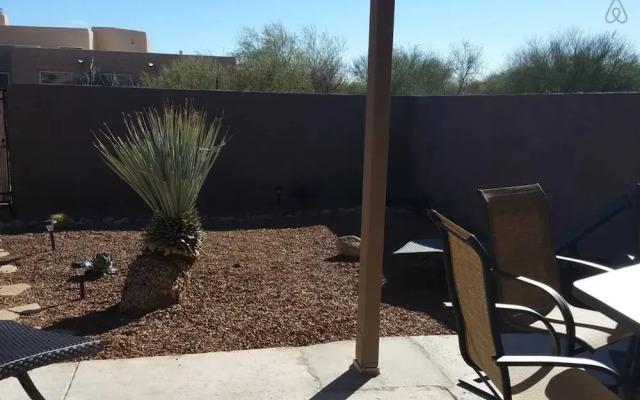 The Greens and Ventana Canyon 3115E