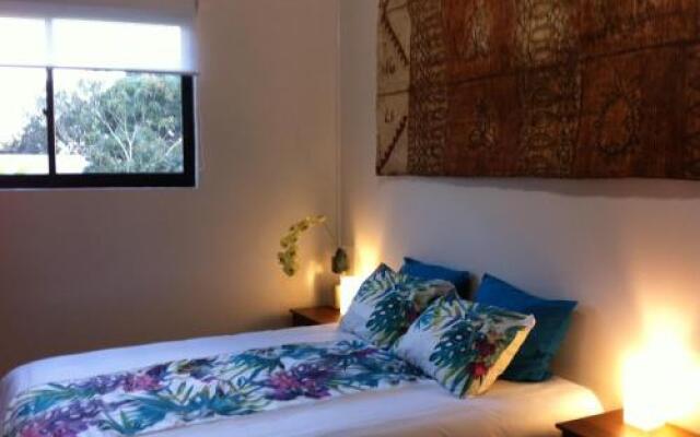 Chez Hiva (Town & Beach) Hostal - SERNATUR: 34383